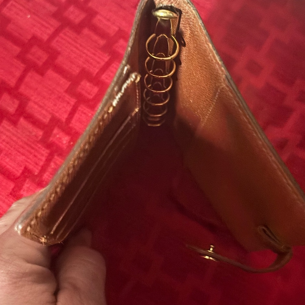 Louis Vuitton Monogram Key & Card Holder - Brown and Gold - Picture 3 of 6